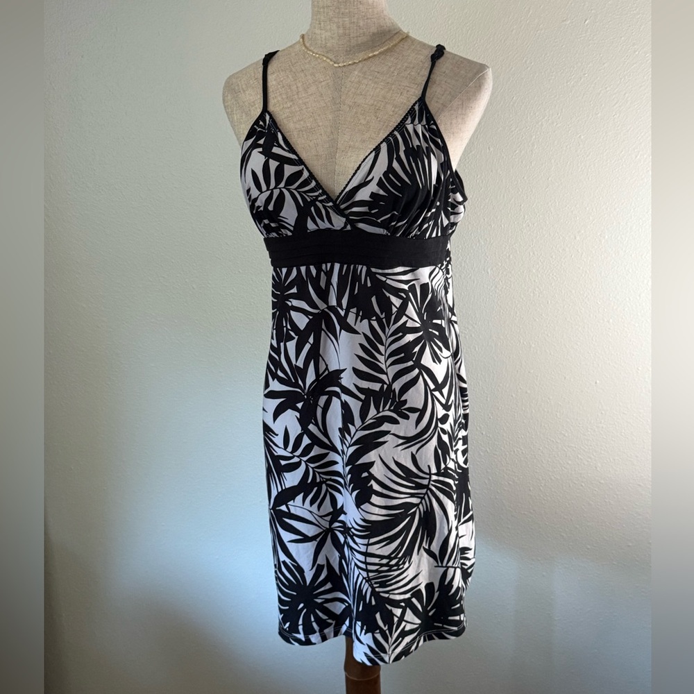 Monochrome Leaf Print Chemise